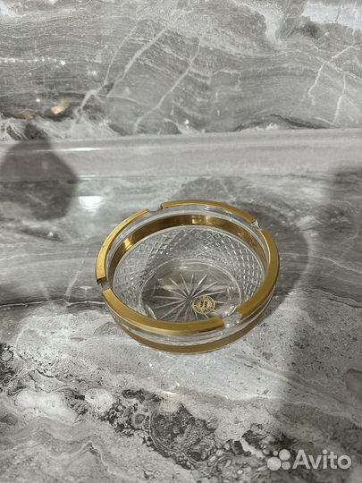 Хрустальная пепельница