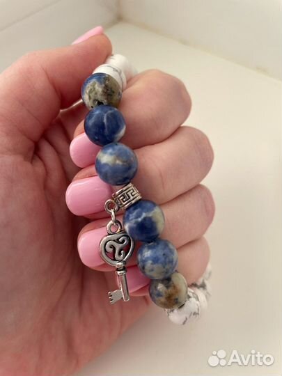 Браслет из натуральных камней