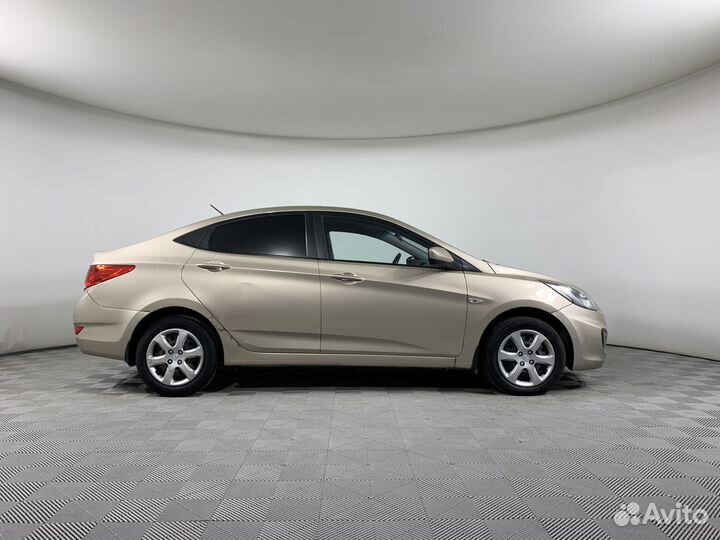 Hyundai Solaris 1.4 AT, 2013, 56 461 км