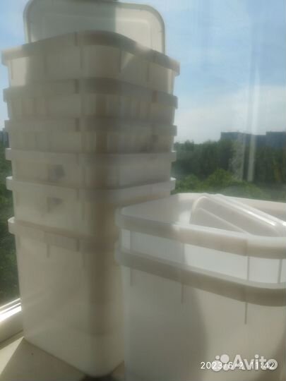 Пищевые пластиковые контейнеры 23 л