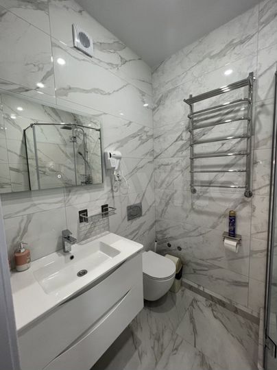 2-к. квартира, 40 м², 8/9 эт.
