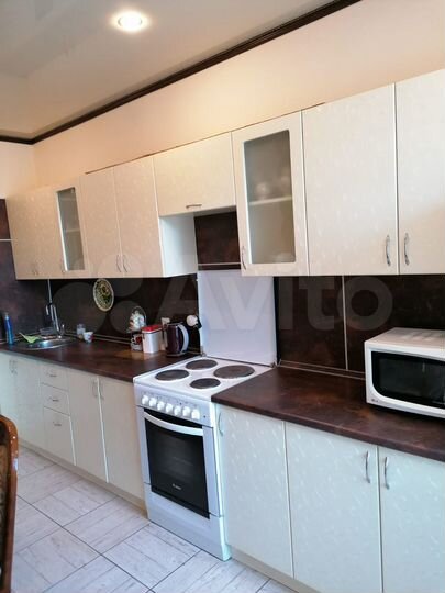 2-к. квартира, 60 м², 2/15 эт.