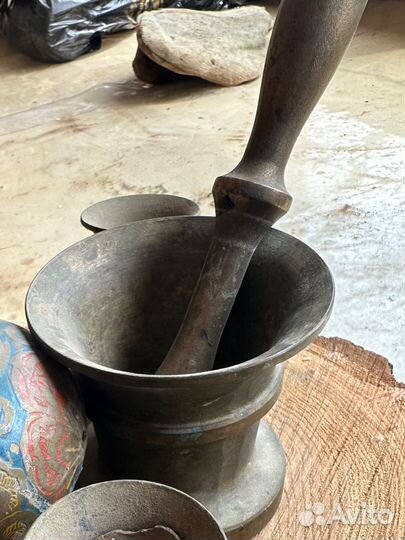 Бронзовая ступа