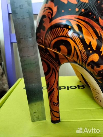 Полубатинки женские,36 размер,италия