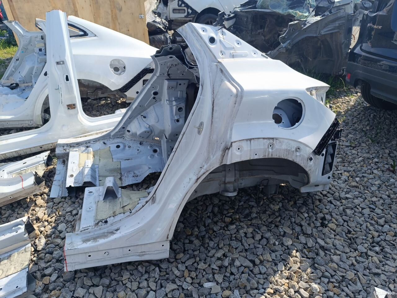 Крыло заднее левое Changan Uni-T Уни Т