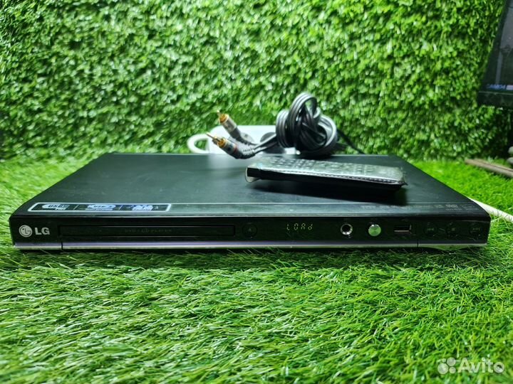 DVD-плеер LG DVX457K Тип DVD-плеер Караоке есть Му