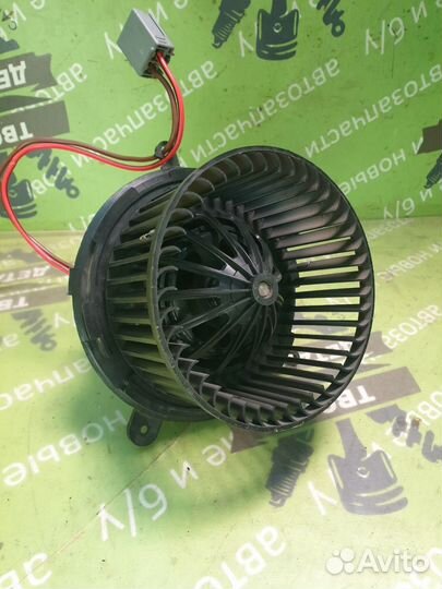 Моторчик печки Opel Astra J