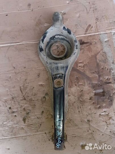 Рычаг задний Нижний левый Форд Фокус 1