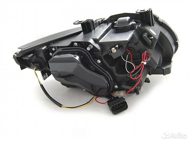 Фары ксенон с дхо BMW 3 E92, E93 (06-10) lpbmj4