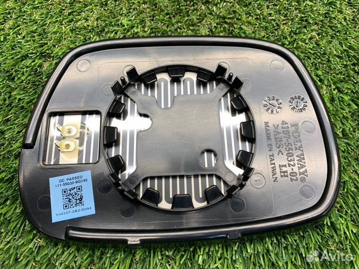 Зеркало Toyota Rav 4 2000-2005