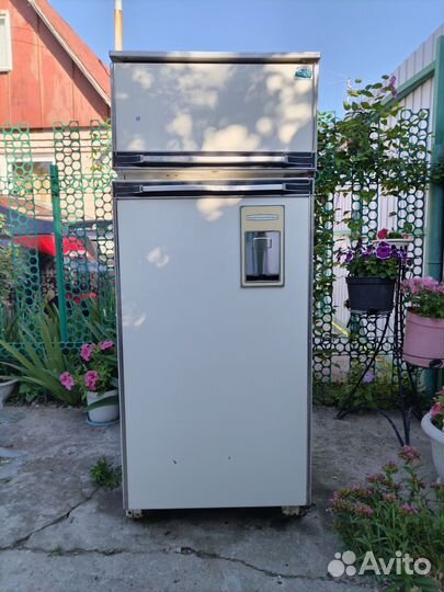 Продам холодильник бу