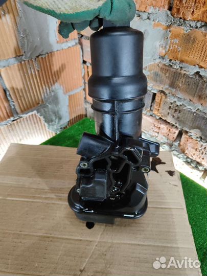 Корпус масляного фильтра Volkswagen Passat B6