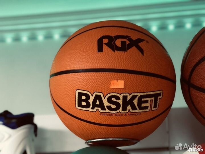 Баскетбольные мячи новые