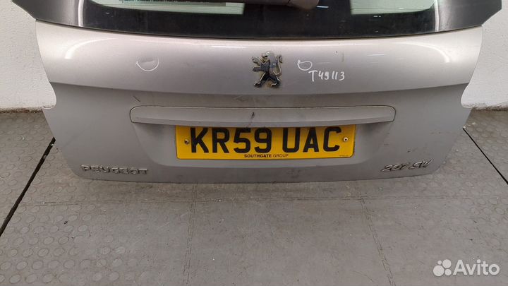Крышка багажника Peugeot 207