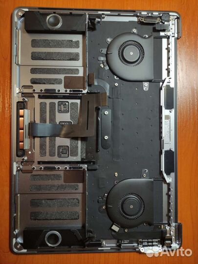MacBook pro 13 A1706 на запчасти