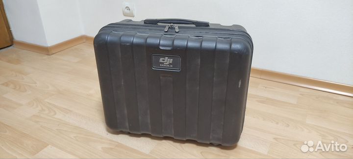 Стабилизатор стедикам gimbal DJI Ronin M