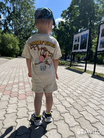 Костюм zara новый