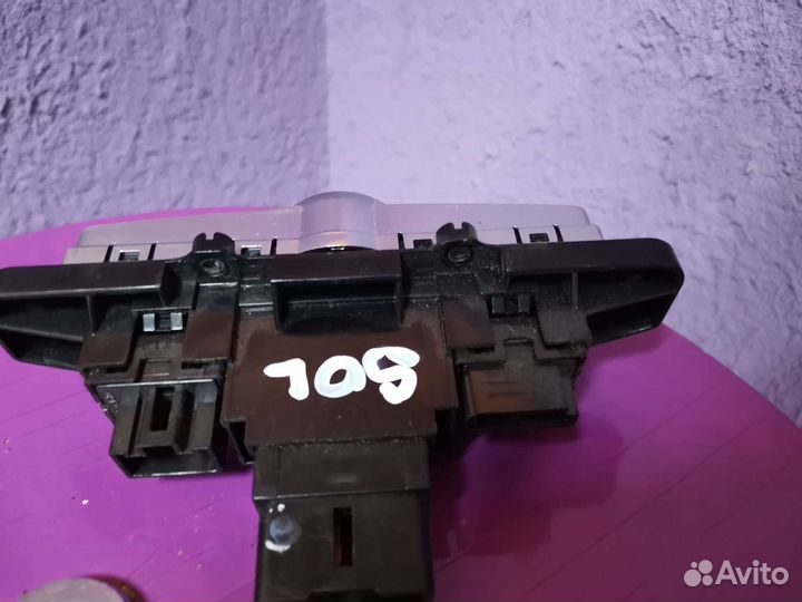 Блок кнопок и другое Hyundai Solaris 10-17