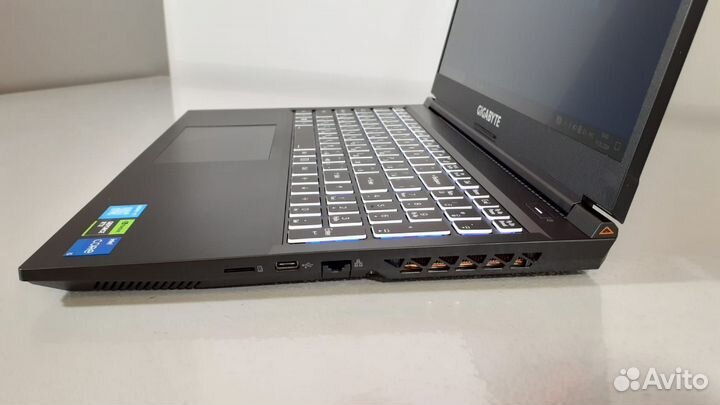 Ноутбук gigabyte G5 KF