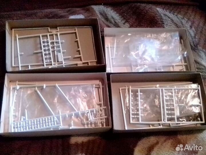 Papитетные сборные модели самолётов crown