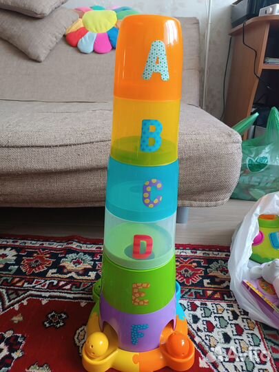 Детские игрушки Chicco, Tiny love пакетом