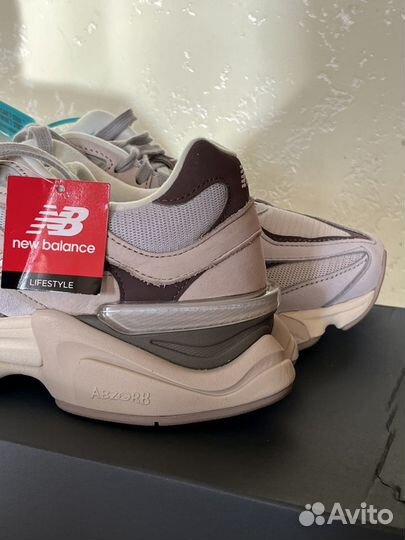 New Balance 9060 44,5 EU