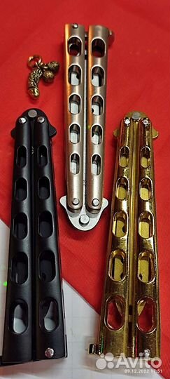 Нож новый балисонг описание внизу хороший выбор