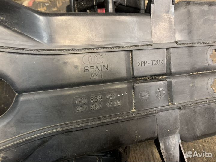 Audi a8 d3 воздуховод центральный