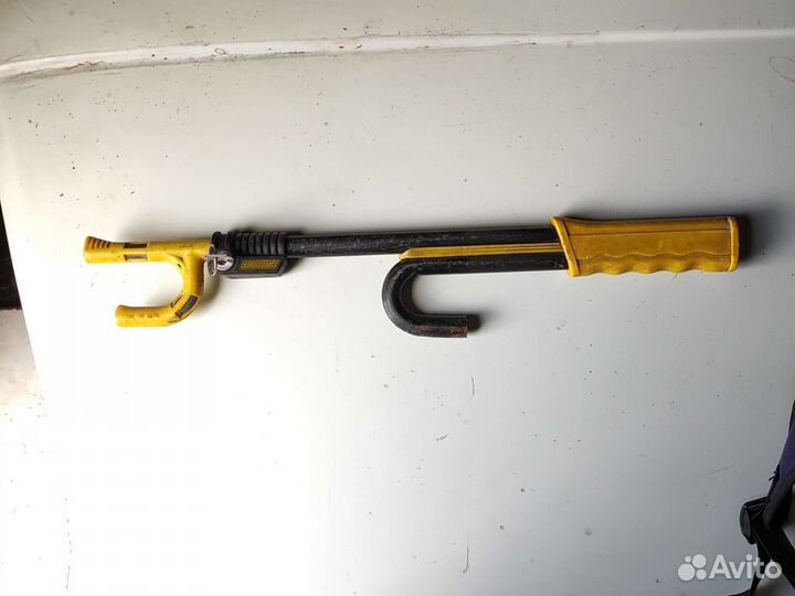 Противоугонное устройство на руль