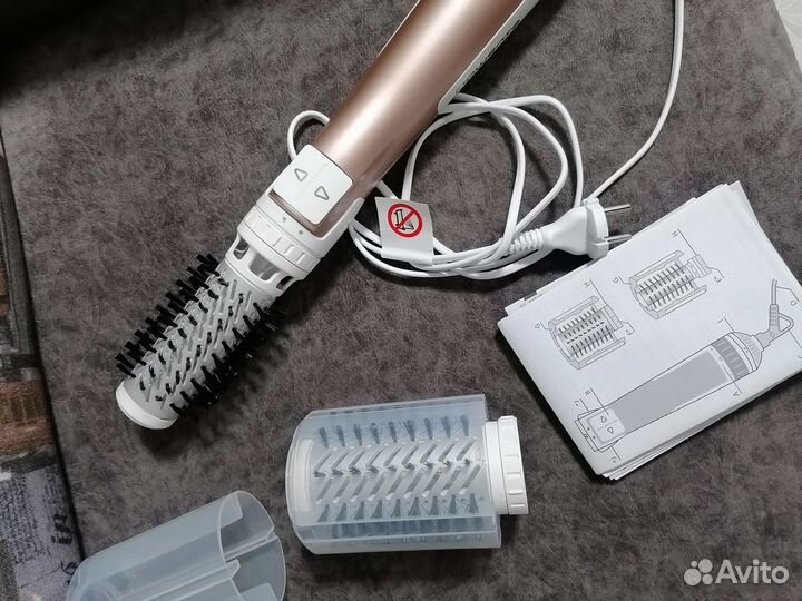 Фен-щетка Ровента. Новая