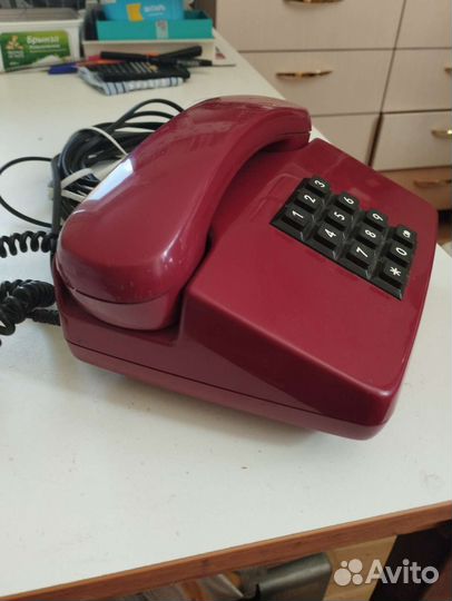 Телефонный аппарат