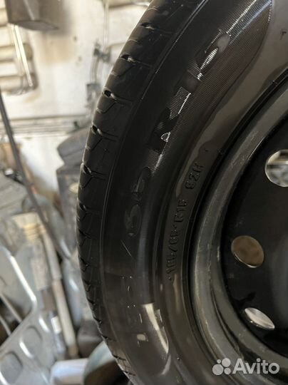 Pirelli Carrier 185/65 R15