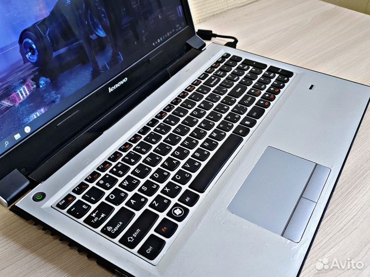 Мощный ноутбук Lenovo i5/GT740M/4GB/SSD