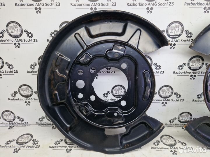 Пыльник тормозного диска задний для Lexus GS430