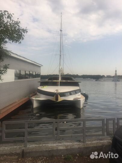 Яхта, катамаран, морской автономный дом, плавдом