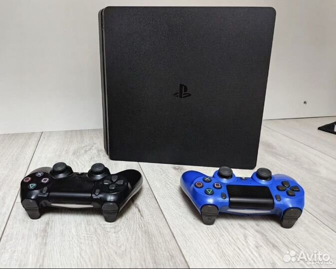 Sony playstation 4 slim