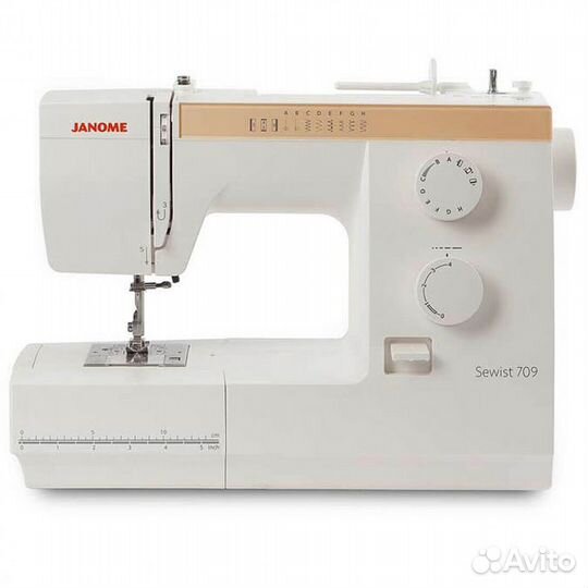 Швейная машина Janome Sewist 709