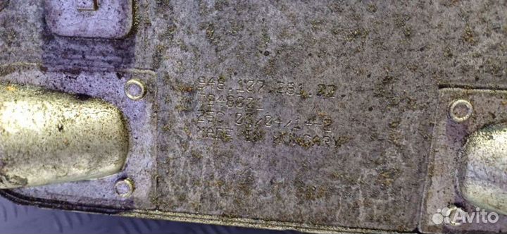 Теплообменник масляного фильтра PorschePanamera 97