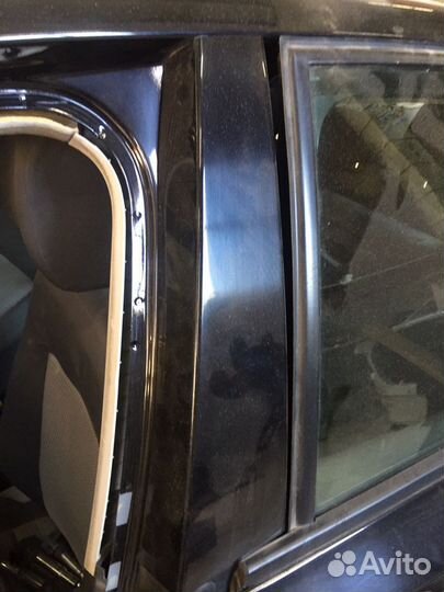 Накладка средней стойки Фольксваген поло 5