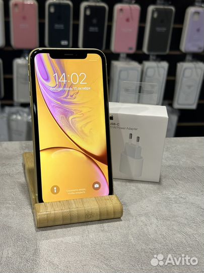 iPhone Xr, 64 ГБ