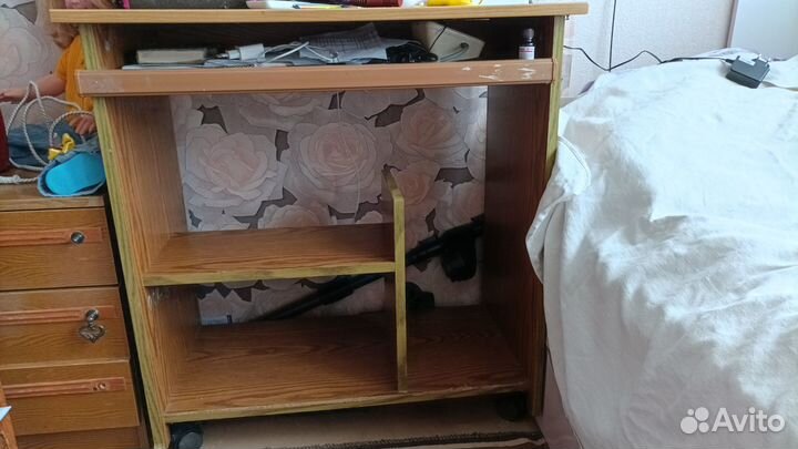 Отдам бесплатно мебель