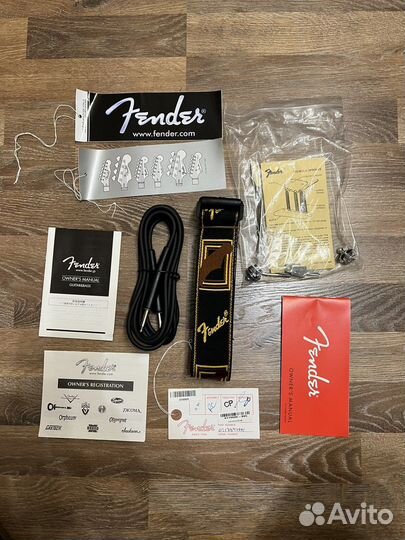 Fender stratocaster artist Jeff Beck 2013