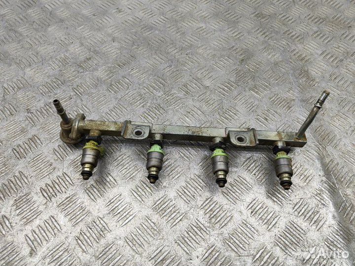 Рейка топливная (рампа) Daewoo Nexia N150 1.6