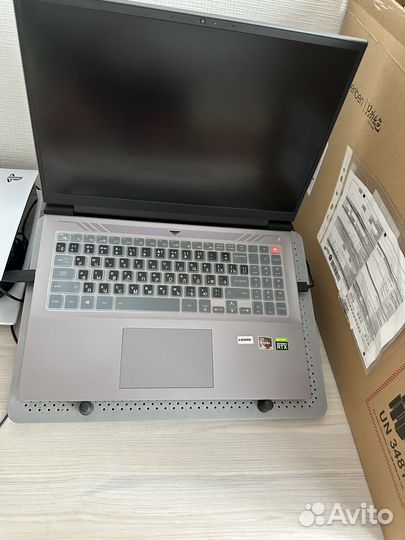 Игровой ноутбук/r9/rtx 3080/16gb/ssd1tb+ssd500gb