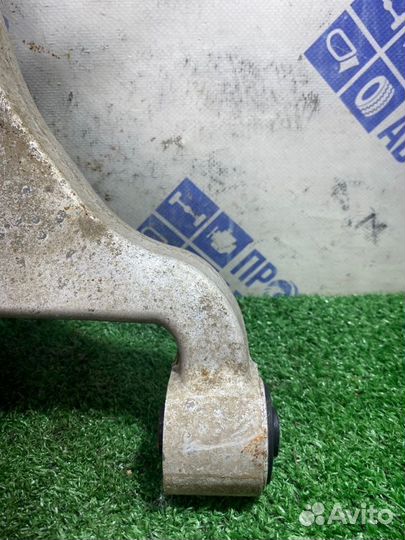 Рычаг подвески верхний задний правый Nissan Murano