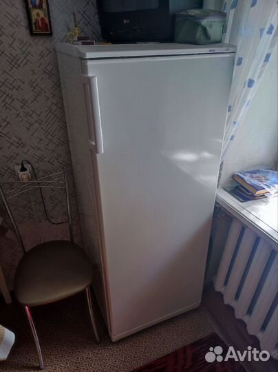 Телевизор, стиральная машинка, холодильник