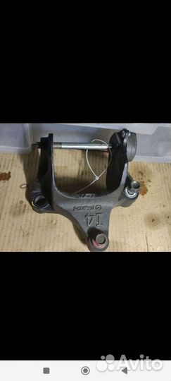 Кронштейн АКПП Мазда сх7 кронштейн автомата Mazda