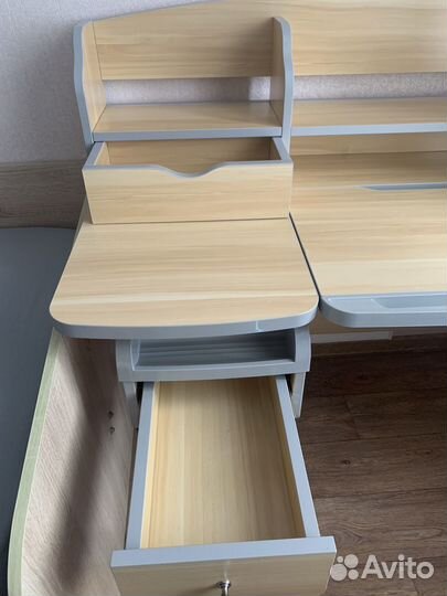 Растущая парта дэми