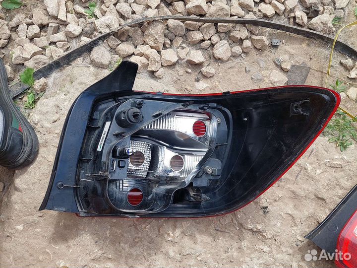Задний фонарь рено логан 2