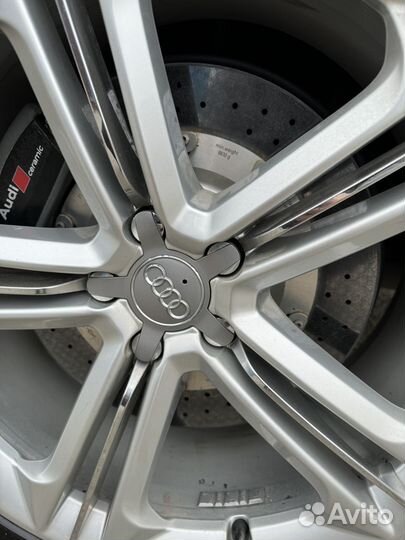 Карбоно-керамические тормозные диски Audi s8 d4